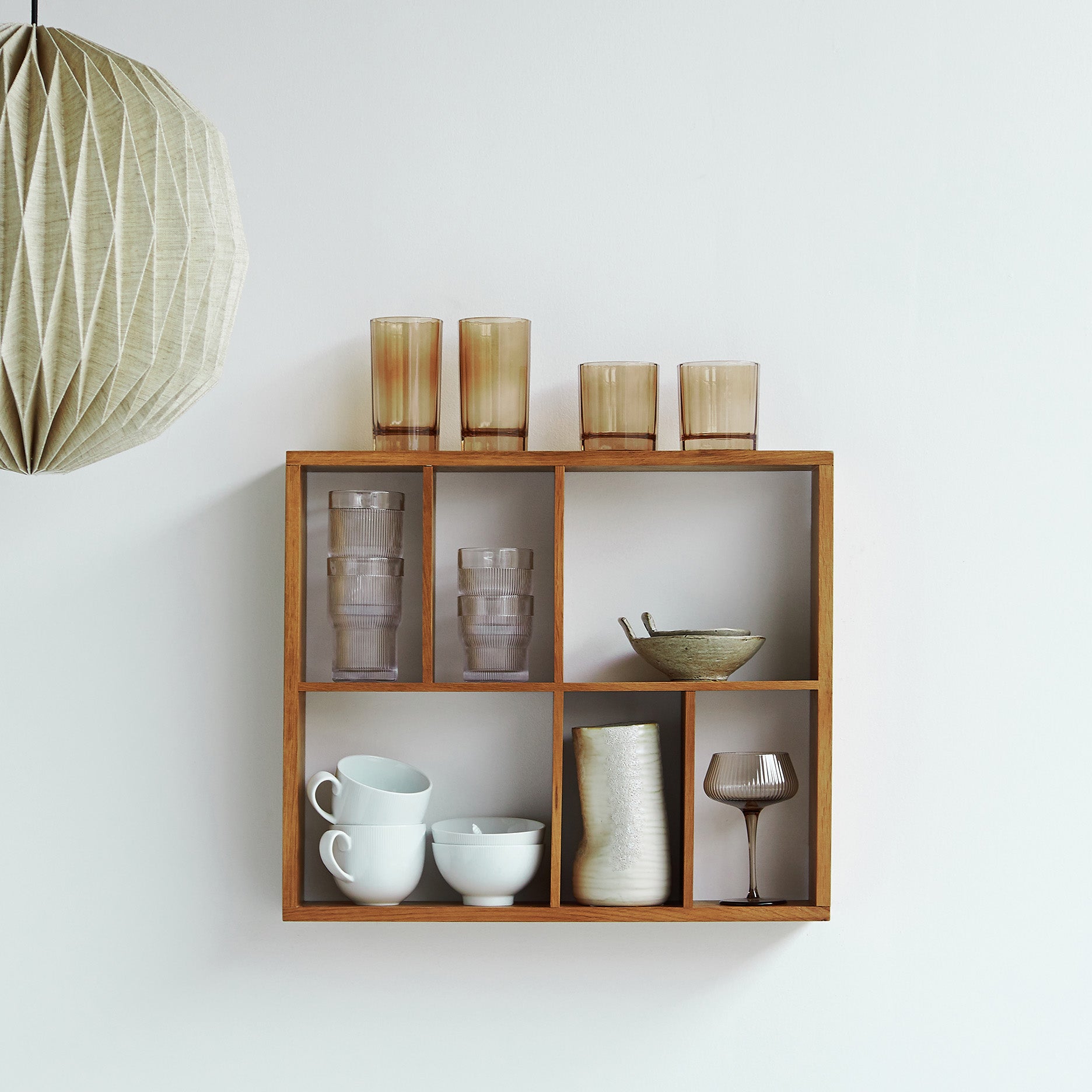 Keeper II Wandregal 56 x 48